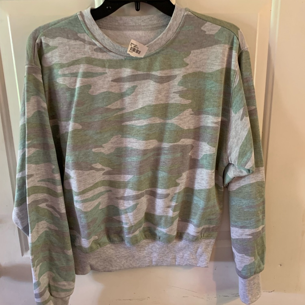 Sweatshirt